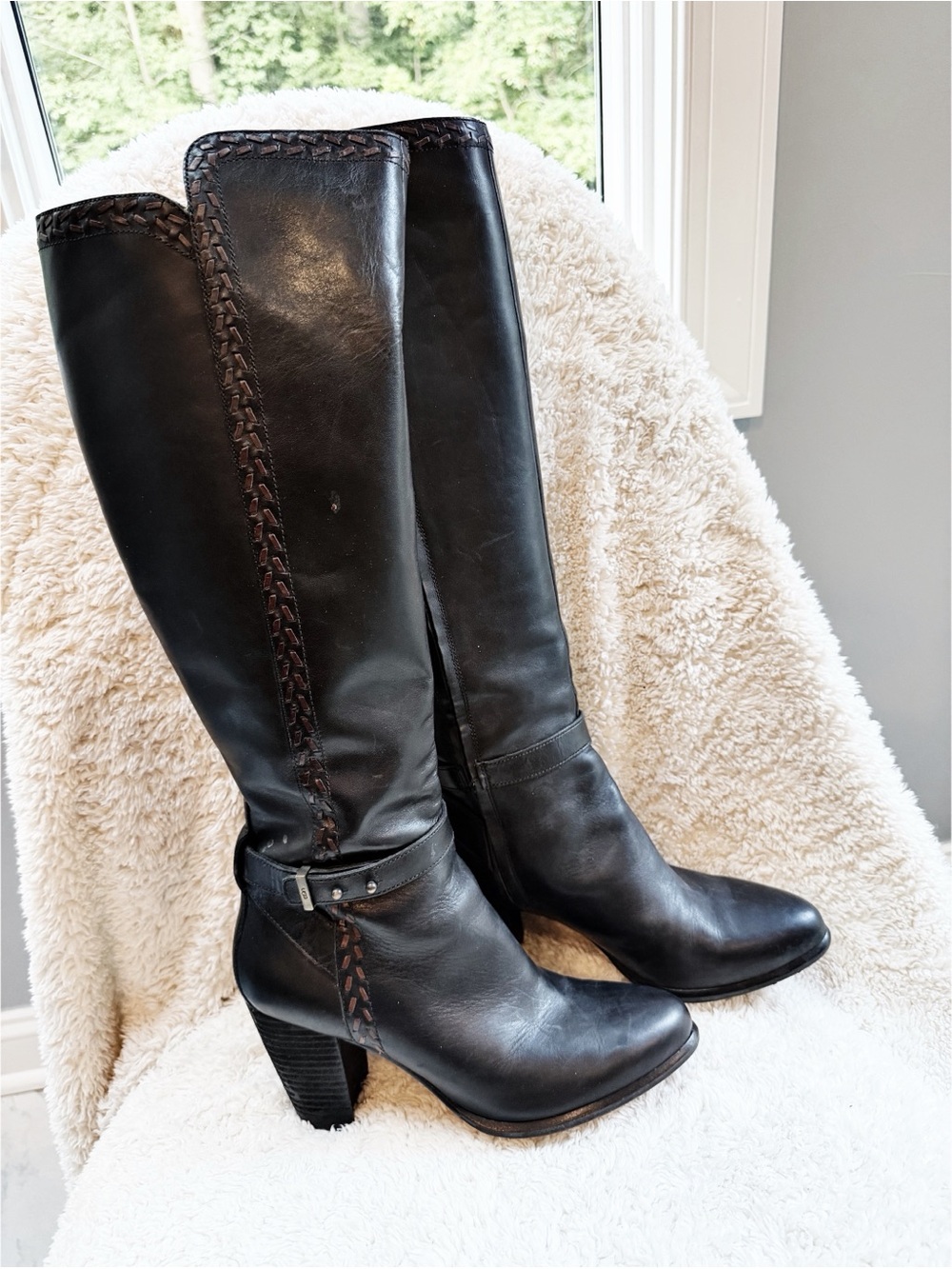 NWOT UGG Claudine Leather Knee-High Riding Boots